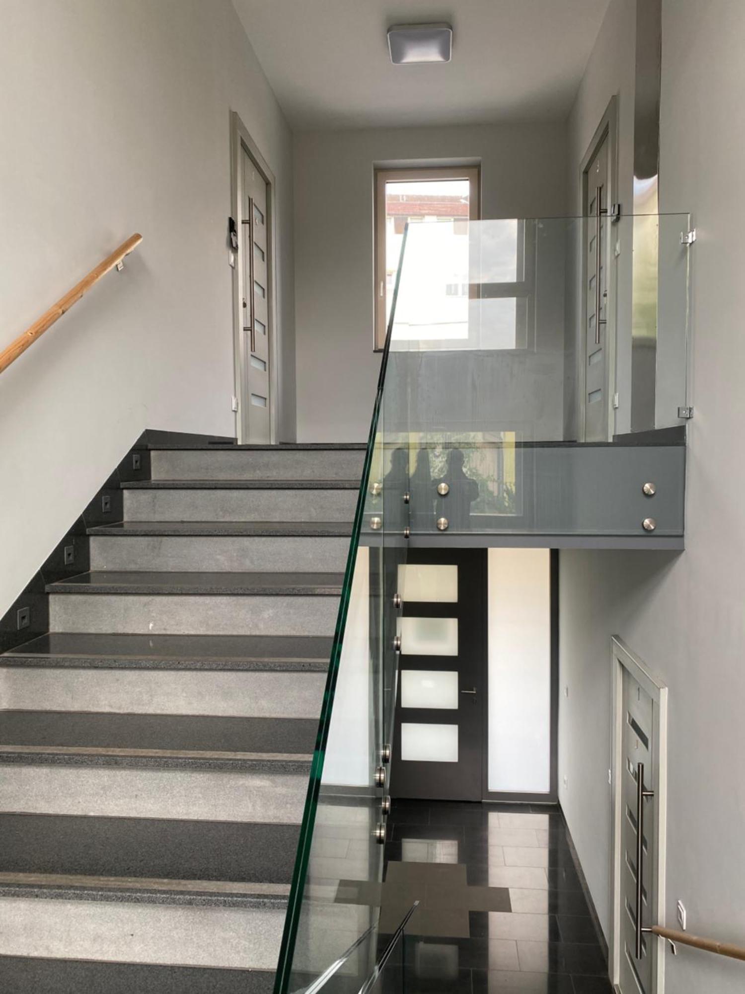 Modern Living In Budapeste Exterior foto